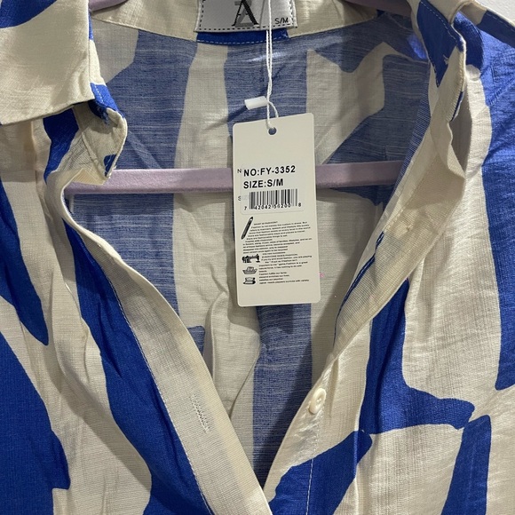 Blue and White Abstract Print Shirt - Picture 2 of 3